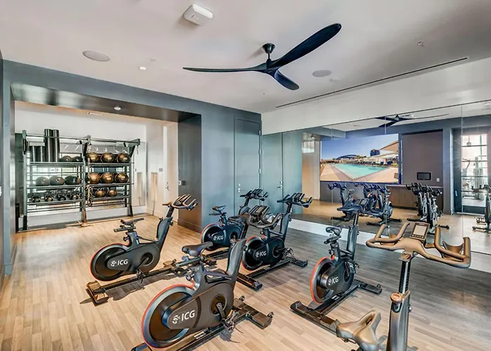 Apartment Cozysuites At Adeline Phoenix