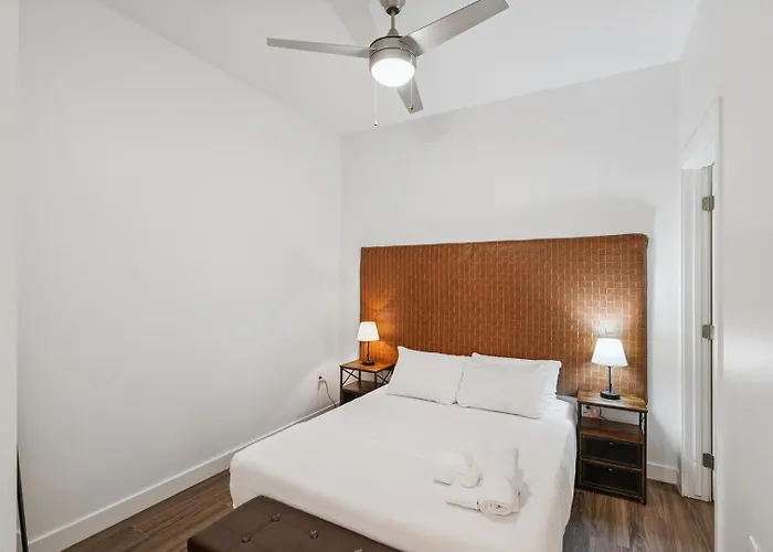 Cozysuites At Adeline Apartamento