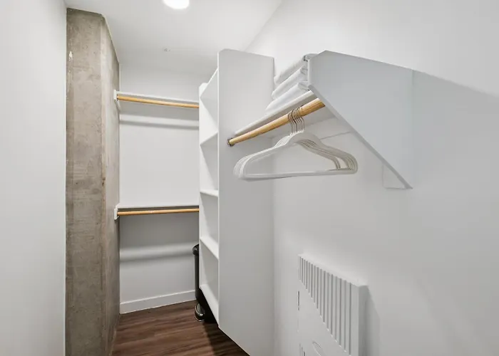 Apartamento Cozysuites At Adeline *