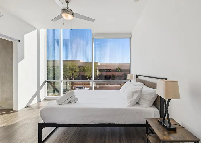 Cozysuites At Adeline Apartamento Phoenix